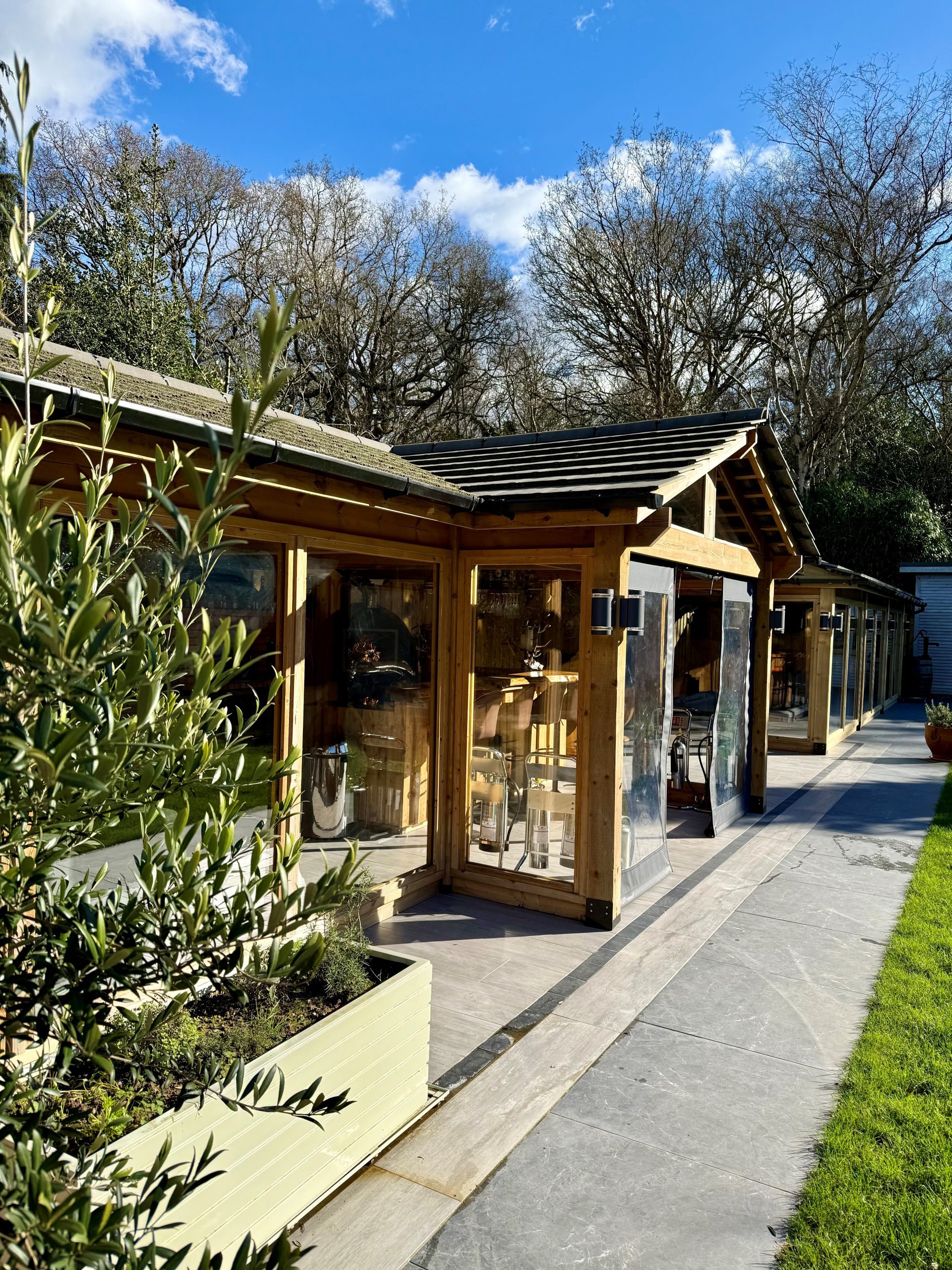 DID YOU KNOW AN OUTDOOR COOKING & ENTERTAINING BARN CAN INCREASE YOUR PROPERTY VALUE?